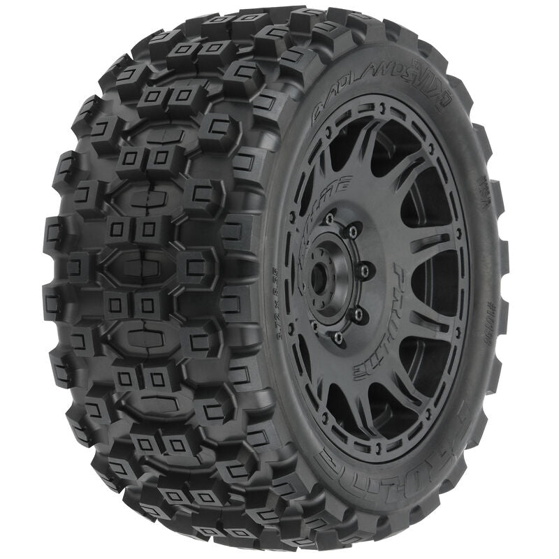 PROLINE 1/6 Badlands MX57 Front/Rear 5.7" Tires Mounted on Raid 8x48 Removable 24mm Hex Wheels (2): Black - - Horizon Hobbies, Inc.