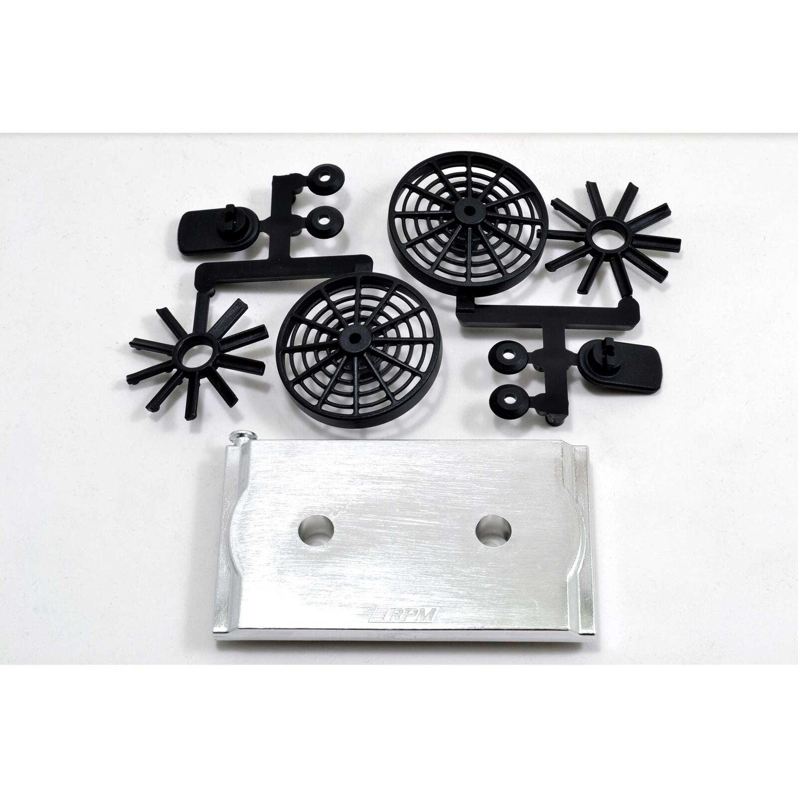 RPM 1/10 Scale Mock Radiator and Fans - - Horizon Hobbies, Inc.